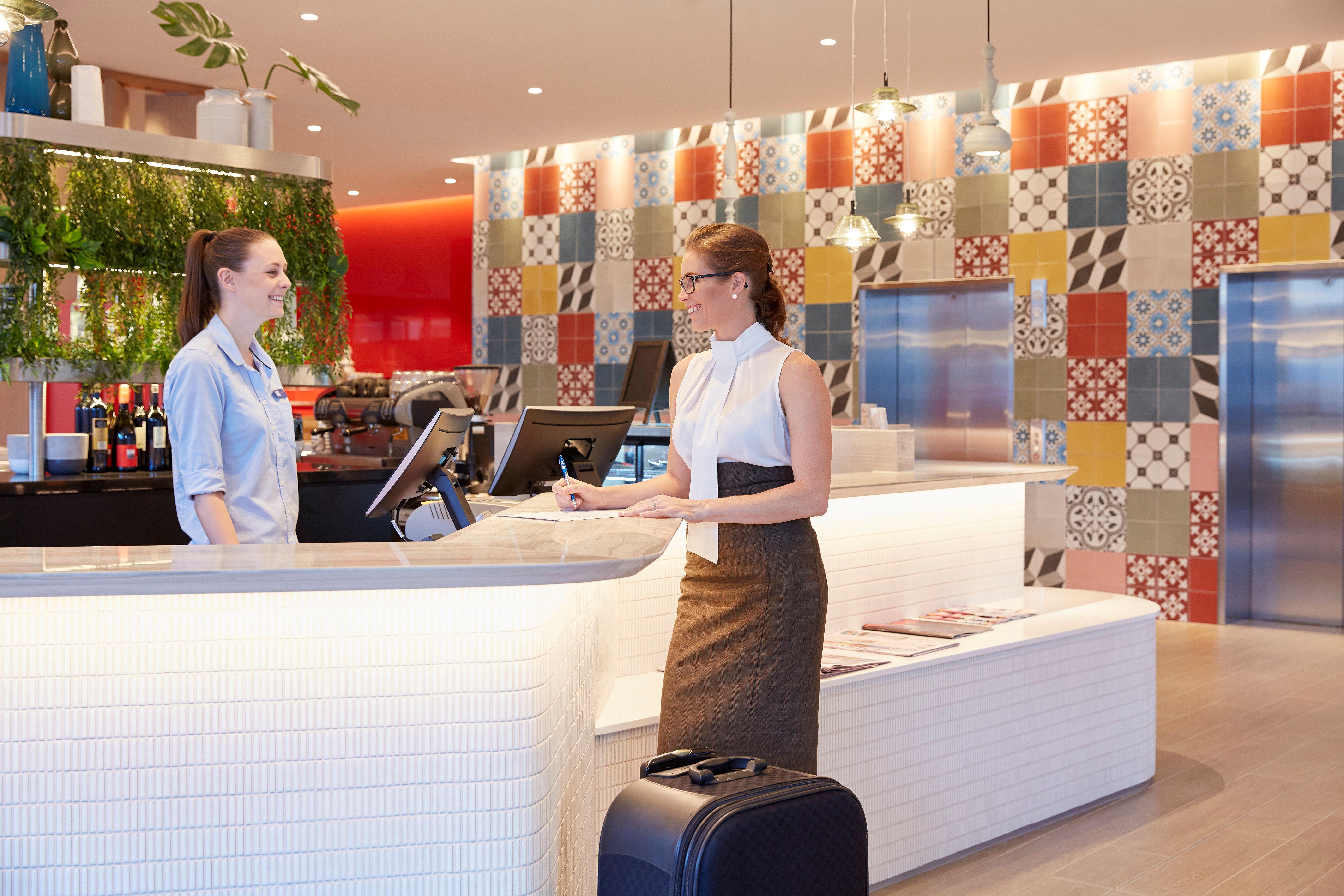 Holiday Inn Express Brisbane Central By Ihg Экстерьер фото